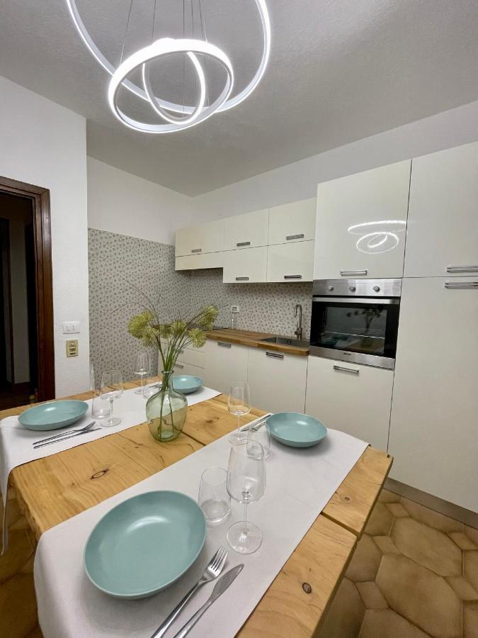 Apartments Leonardi Riva del Garda Bagian luar foto